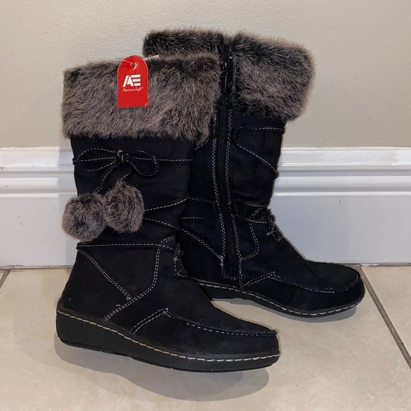 NWT American Eagle Booties - Picture 2 of 2